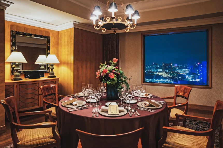 写真：アンバサダースイートルーム