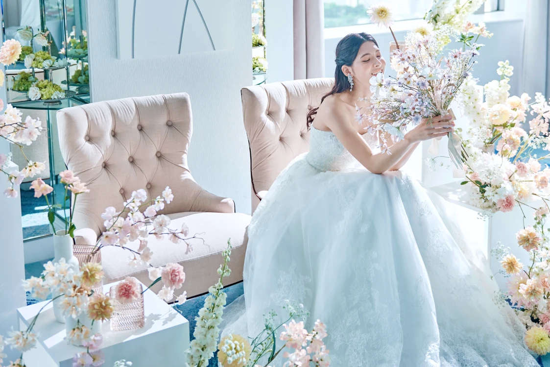 写真：ドレスイメージ