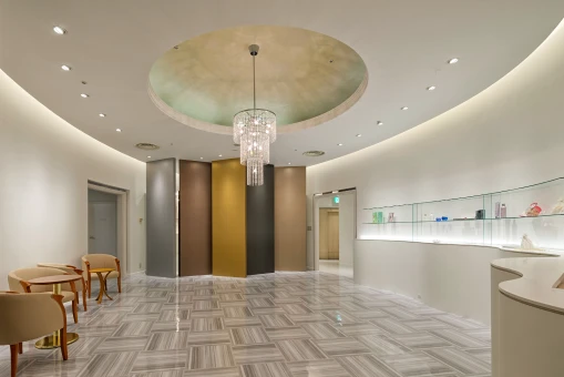 写真：SALON「山野愛子美容室」